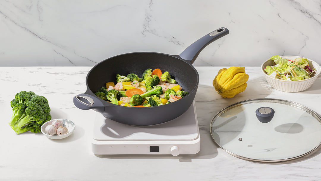 Seasonal Cooking with Nonstick Cookware: Bringing Fresh Produce to Your Kitchen All Year Round