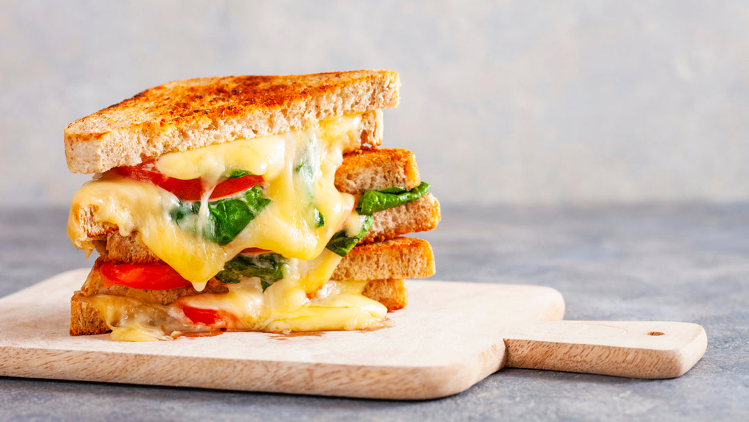 Recipe of Grilled Cheese Sandwich with Spinach and Tomato